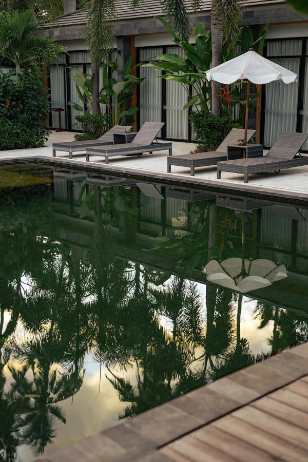 Hotel Le Chien Rouge Lovina Exterior foto
